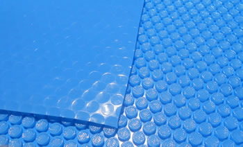 Polietileno Celeste de 300 micrones (con burbujas) - Cobertor Térmico